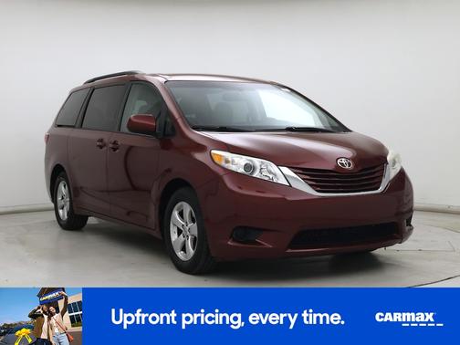 2017 Toyota Sienna LE