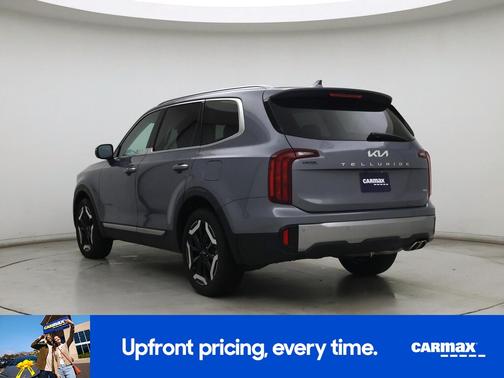 Gray 2025 Kia Telluride S