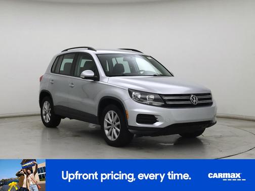 Gray 2017 Volkswagen Tiguan Limited