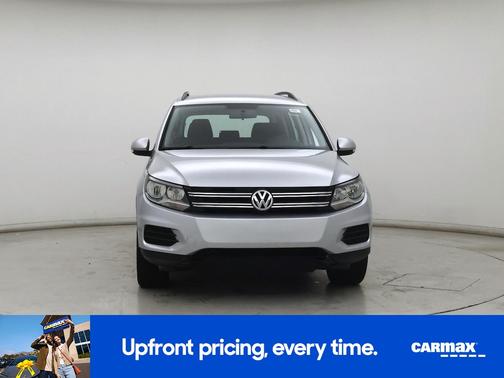 Gray 2017 Volkswagen Tiguan Limited