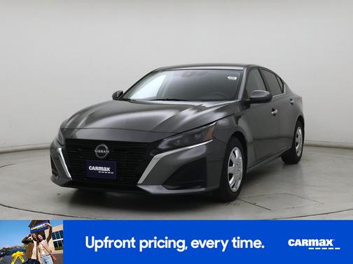 Gray 2023 Nissan Altima S