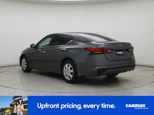 Gray 2023 Nissan Altima S