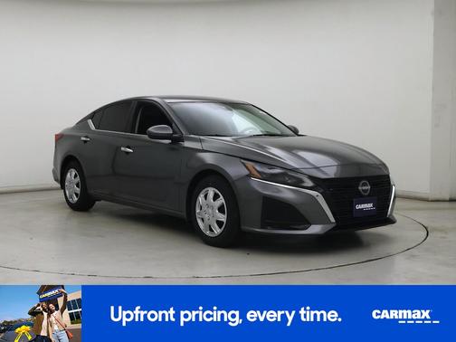 Gray 2023 Nissan Altima S
