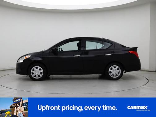 2015 Nissan Versa SV