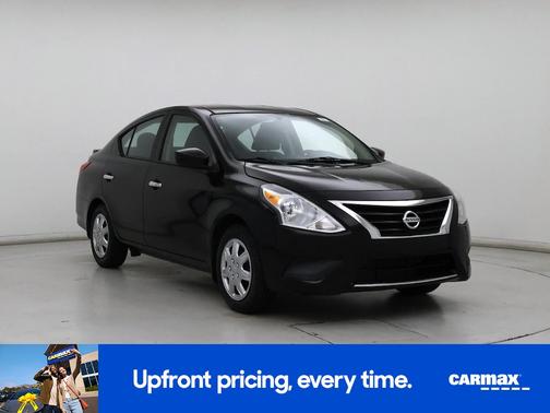 2015 Nissan Versa SV