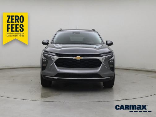 Silver 2025 Chevrolet Trax LT
