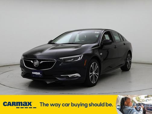 2019 Buick Regal Sportback Essence
