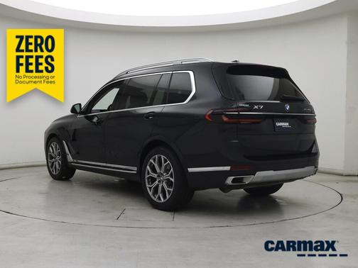 Black 2024 BMW X7 xDrive40i