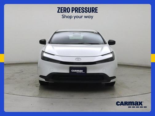 White 2025 Toyota Prius LE