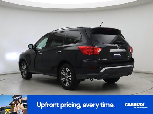 2017 Nissan Pathfinder SV