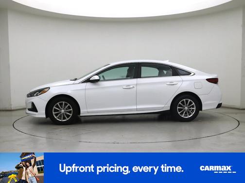 White 2019 Hyundai SONATA SE