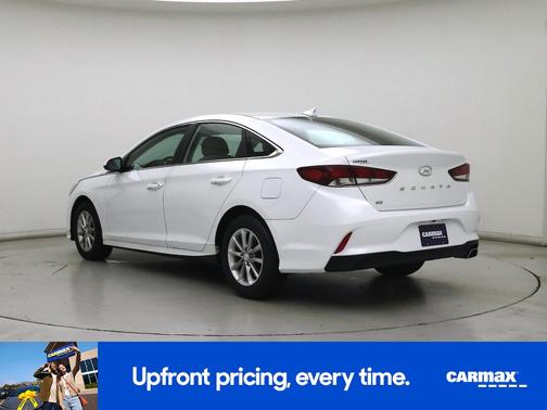 White 2019 Hyundai SONATA SE