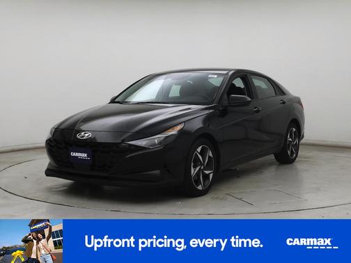 Black 2023 Hyundai ELANTRA SEL