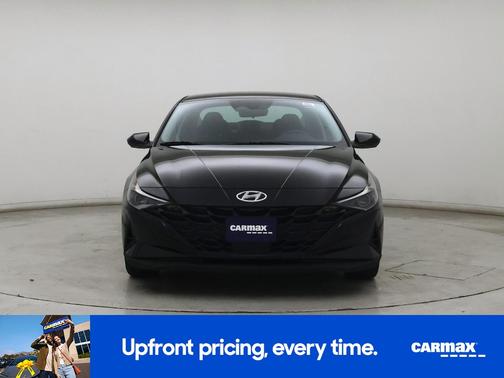 Black 2023 Hyundai ELANTRA SEL