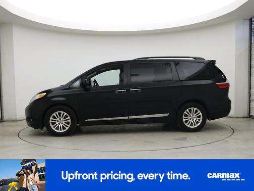 2017 Toyota Sienna XLE