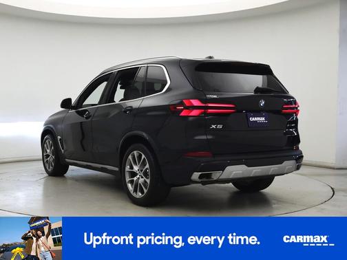 Black 2025 BMW X5 xDrive40i