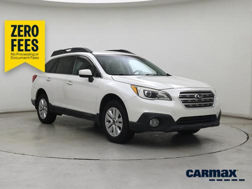 White 2015 Subaru Outback Premium