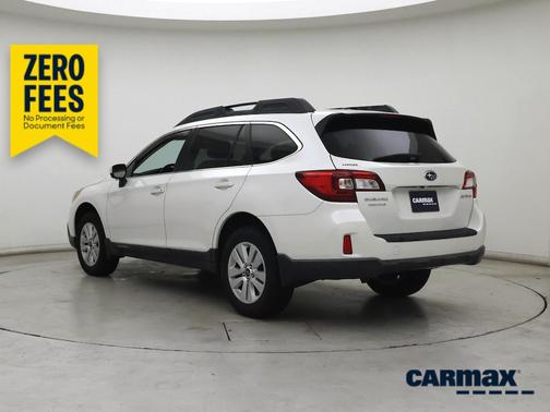 White 2015 Subaru Outback Premium