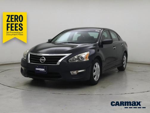 Blue 2015 Nissan Altima S