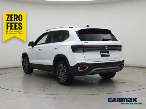 White 2025 Volkswagen Taos SE Black Edition