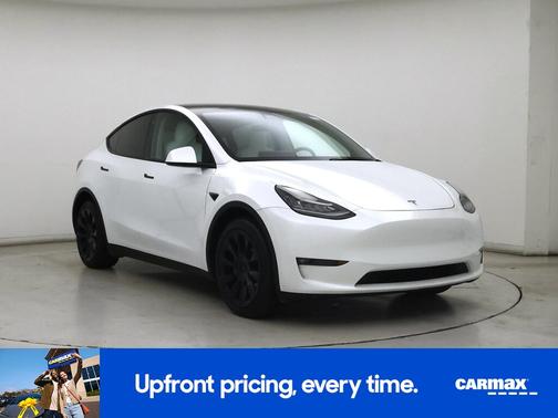 White 2022 Tesla Model Y Long Range