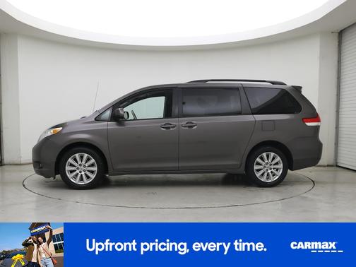 Gray 2014 Toyota Sienna XLE