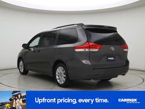 Gray 2014 Toyota Sienna XLE
