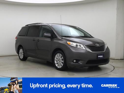 Gray 2014 Toyota Sienna XLE