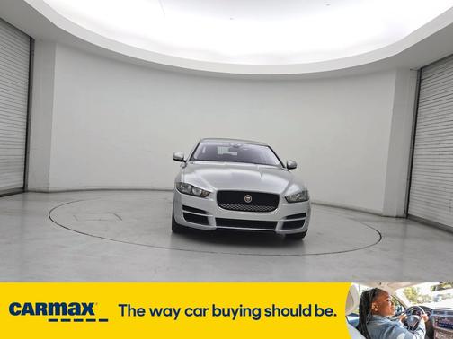 2017 Jaguar XE Premium