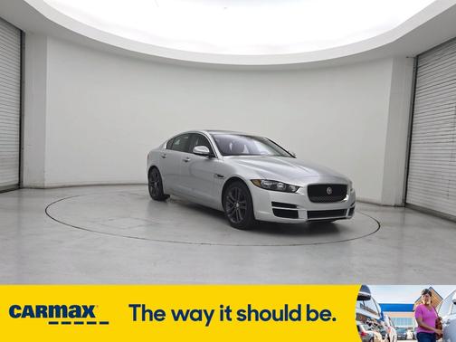 2017 Jaguar XE Premium