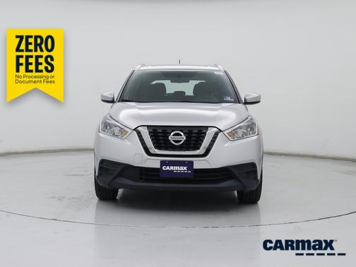 Silver 2019 Nissan Kicks SV