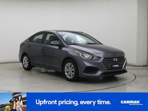 Gray 2019 Hyundai Accent SE