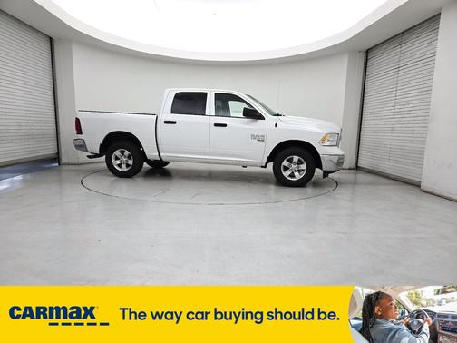 2022 RAM 1500 Classic SLT