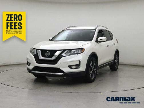 White 2018 Nissan Rogue SL