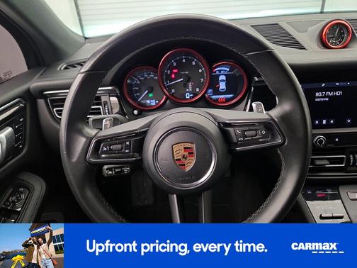 2022 Porsche Macan 