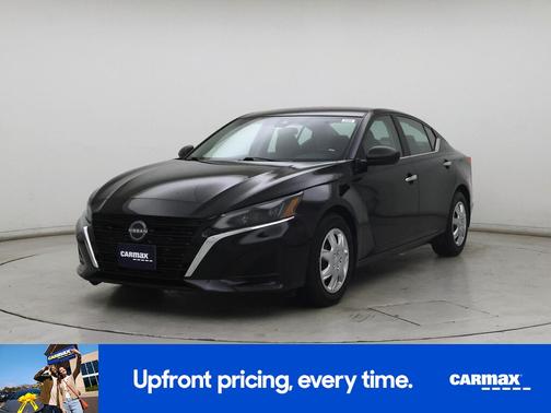 Black 2024 Nissan Altima 2.5 S