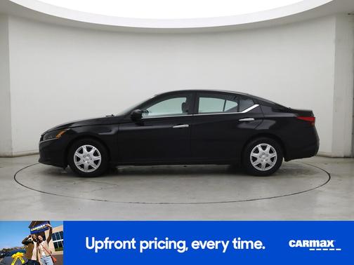 Black 2024 Nissan Altima 2.5 S