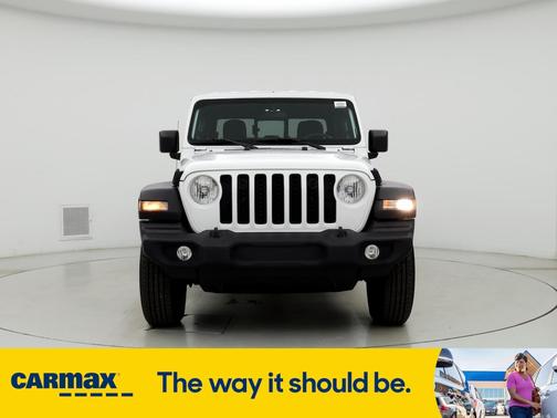 2021 Jeep Gladiator Sport