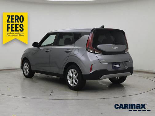Gray 2025 Kia Soul LX