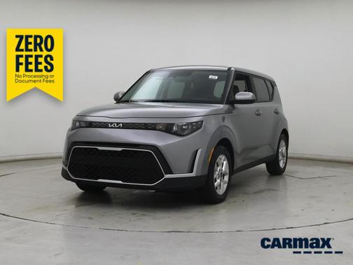 Gray 2025 Kia Soul LX