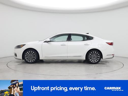 2017 Kia Cadenza Premium