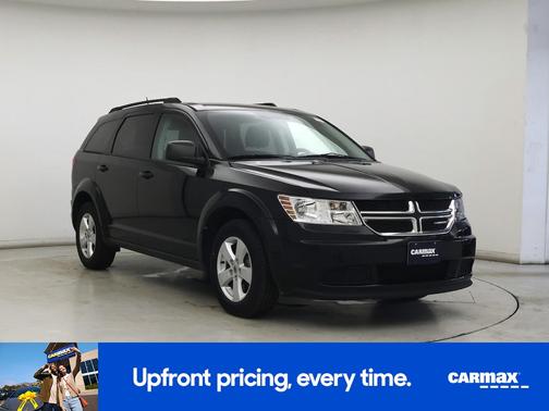 Black 2018 Dodge Journey SE