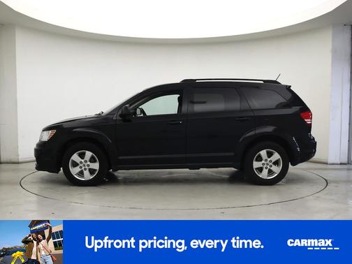 Black 2018 Dodge Journey SE