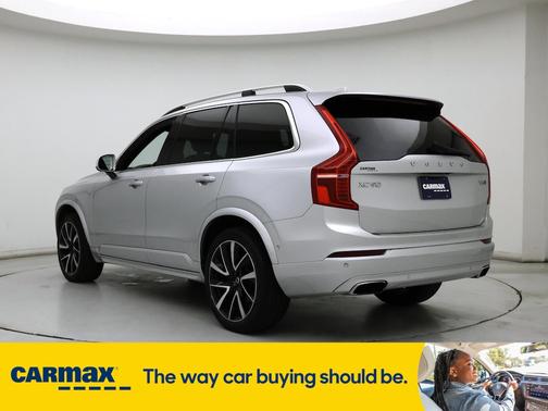 2018 Volvo XC90 T6 Momentum