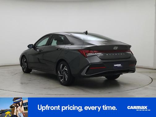 Gray 2025 Hyundai ELANTRA SEL Convenience