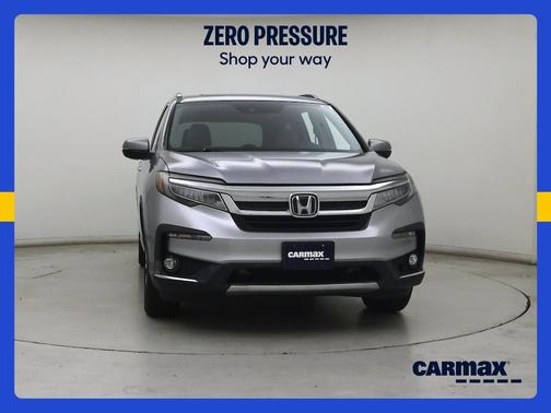 Silver 2019 Honda Pilot Touring
