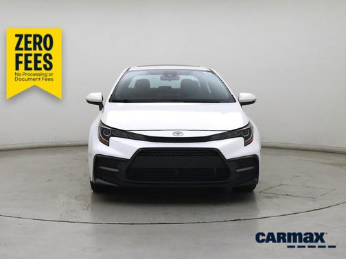 White 2020 Toyota Corolla SE