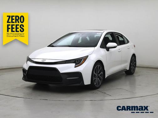 White 2020 Toyota Corolla SE
