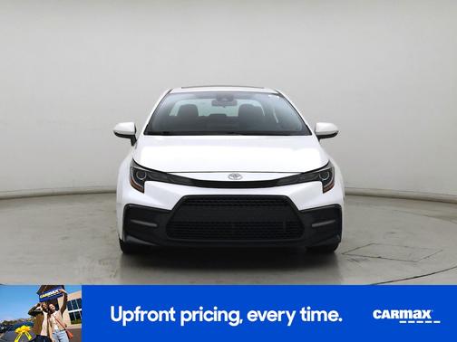 White 2020 Toyota Corolla SE