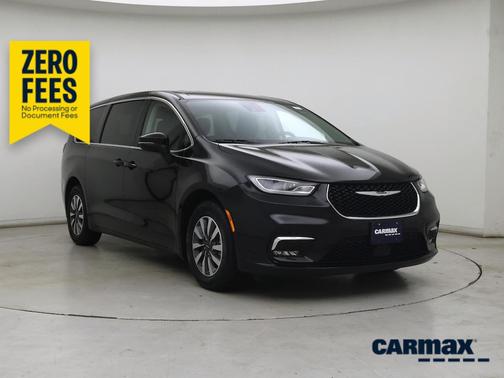 Black 2023 Chrysler Pacifica Hybrid Touring L